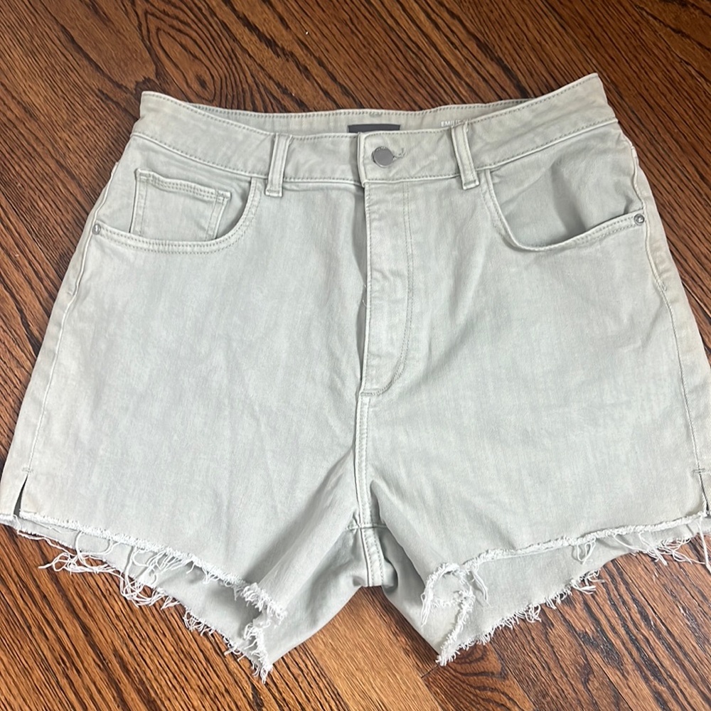DL 1961 light green denim shorts